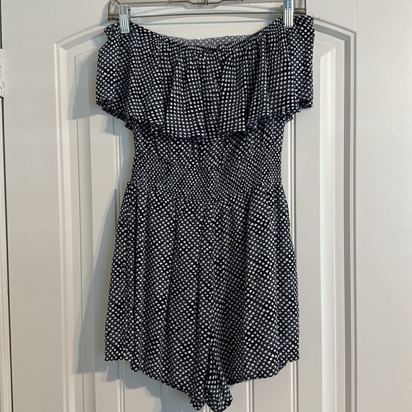 Aerie Patterned Halter Romper - Picture 6 of 8